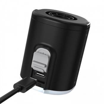 Pārnēsājams, uzlādējams mini pumpis Flextail Tiny Pump 2X-B (3-in-1) funkcijas: 1-Gaisa pumpis, 2-Vakuma sūknis, 3-LED lukturis, melns