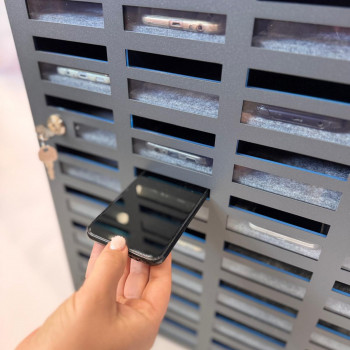 Mobile phone storage cabinet with 36 places, metal, without felt, gray