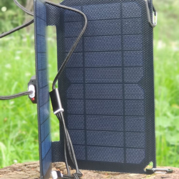 Solārais panelis pārnēsājams 10W, panelis Mono+ETFE (1 USB izeja), izmērs 252x163x17mm (atvērtā veidā 252x325x14mm), IP68, svars 300g, VIDEX VSO-F510U