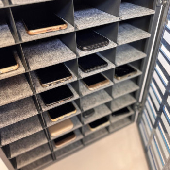 Mobile phone storage cabinet with 36 places, metal, with felt, gray